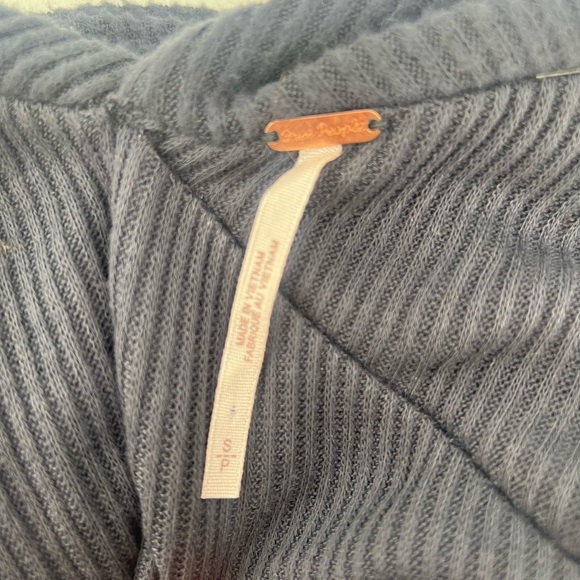 Free People Marley cross front long sleeve ribbed sweater top navy blue s small - Picture 7 of 8